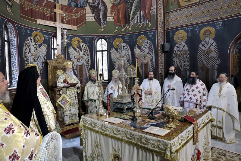 ΟΝΟΜΑΣΤΗΡΙΑ ΜΗΤΡΟΠΟΛΙΤΟΥ ΔΡΑΜΑΣ ΔΩΡΟΘΕΟΥ